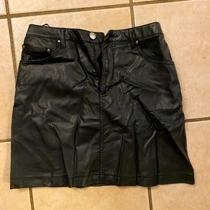 Leather skirt